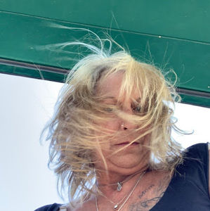 Meet your Posher, Karen